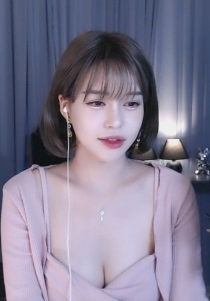 圣女直播免费版截图2